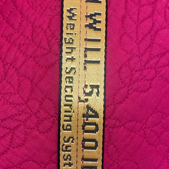 Construction Belt with center stitching. PERFECT, just not my style. - Picture 7 of 8